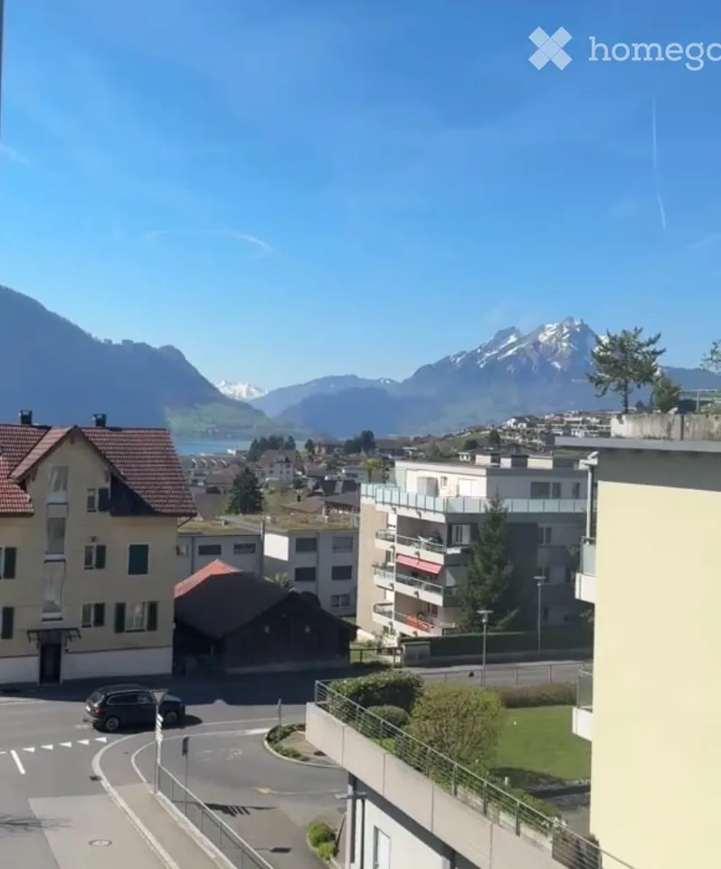 Kinderfreundliche 5.5-Zimmer Familienwohnung mit grossem Balkon in Weggis
