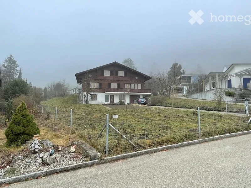 Geräumiges 6.5-Zimmer-Einfamilienhaus in Löhningen – renoviert
