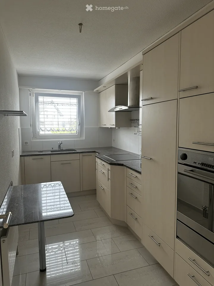 Appartement lumineux 4.5 pièces avec vue sur le lac à Sempach – disponible immédiatement !