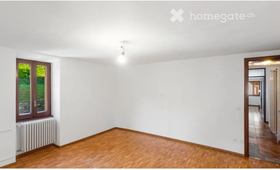 Wohnung mit 4 Zimmern, Kamin und Balkon/Loggia in Carabbia