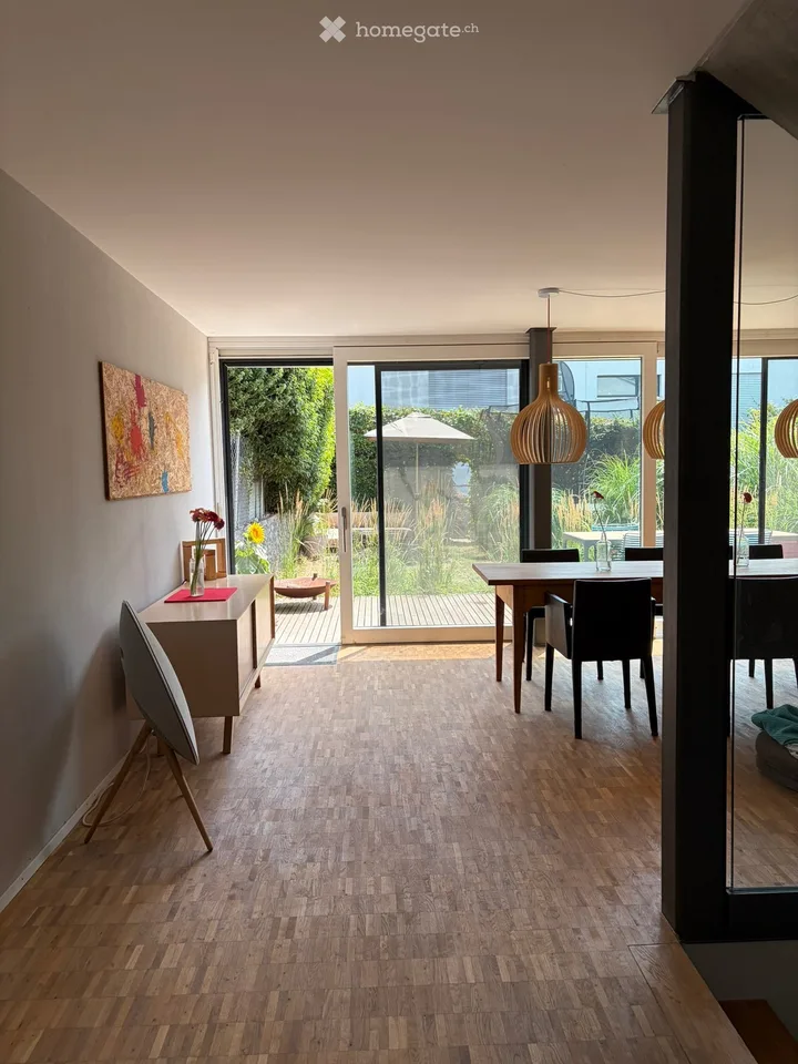 Modernes, lichtdurchflutetes 6.5-Zimmer-Reihenhaus in Obfelden an ruhiger Lage – Sofort verfügbar!