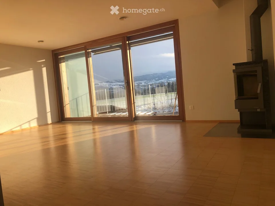 Charming 4-room maisonette apartment in a green area