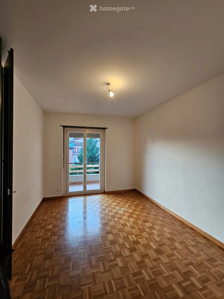 Helles 3.5-Zimmer-Lake-Wohnung