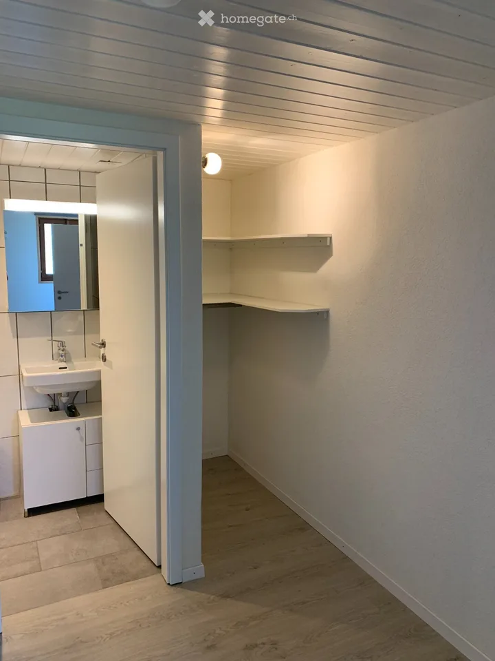 2 pièces avec jardin au calme dans villa individuelle