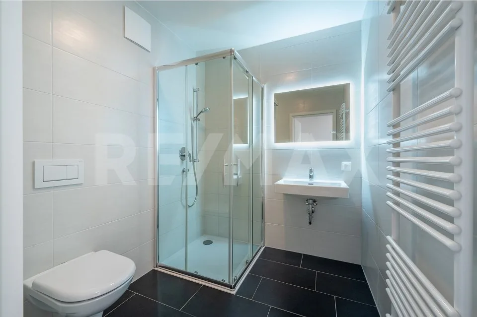 Edle 4-Zimmer-Wohnung in Wien mit traumhaftem Donau-Blick in direkter Waterfront-Lage zu kaufen!