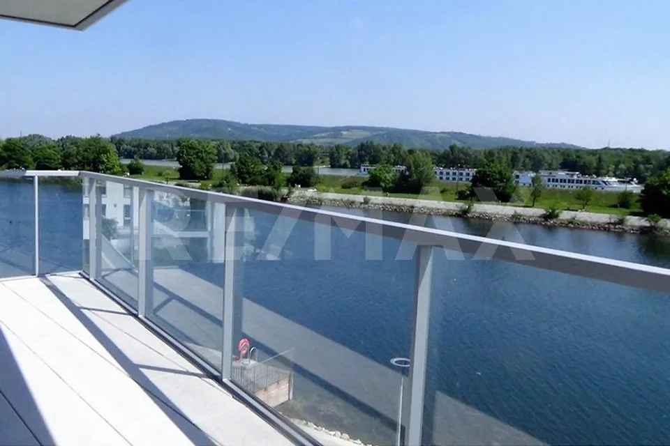 Edle 4-Zimmer-Wohnung in Wien mit traumhaftem Donau-Blick in direkter Waterfront-Lage zu kaufen!