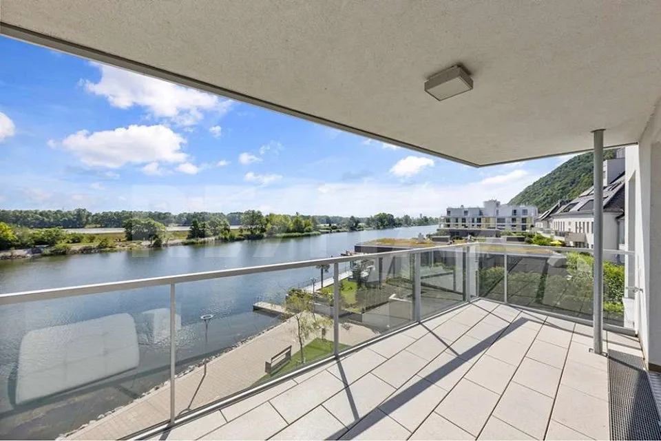 Edle 4-Zimmer-Wohnung in Wien mit traumhaftem Donau-Blick in direkter Waterfront-Lage zu kaufen!