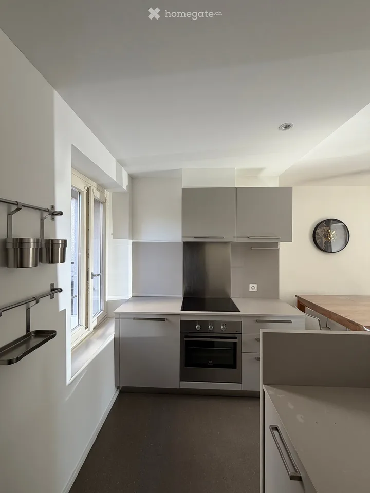 Charming 3.5-Room Apartment for Rent in Mendrisio – Renovated & Move-In Ready