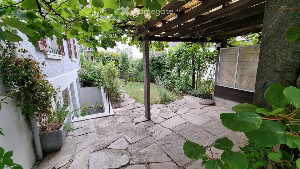 7.5 Room Single-Family House - Limited Rental
