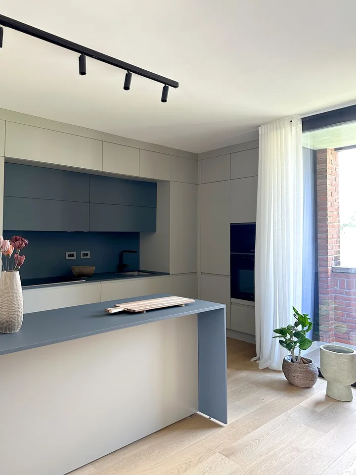 Attico duplex 4,5 ristrutturato a nuovo con rooftop panoramico.