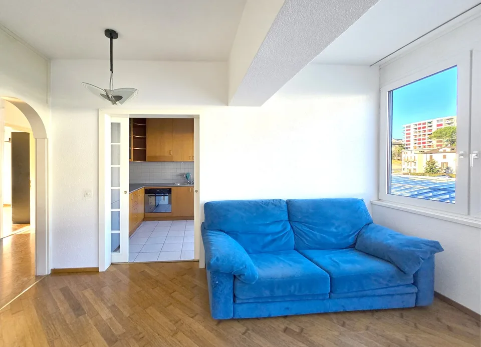 Interessantes helles 3,5-Zimmer-Wohnung mit renovierter überdachter Terrasse