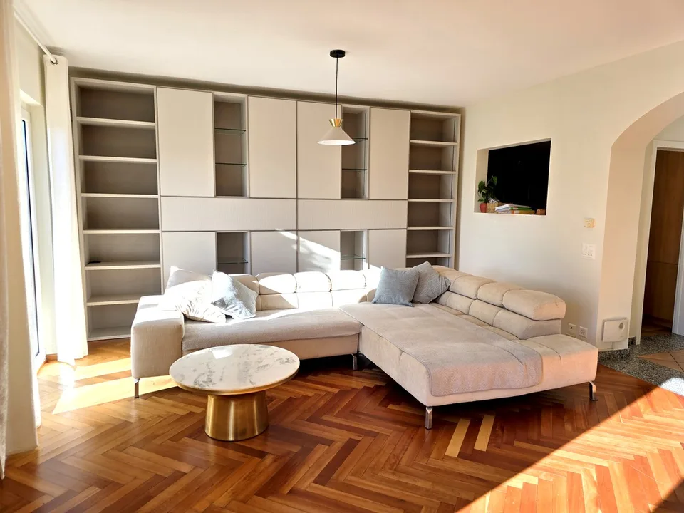 Villa exclusive 702 m² avec jardin et intimité à Miglieglia