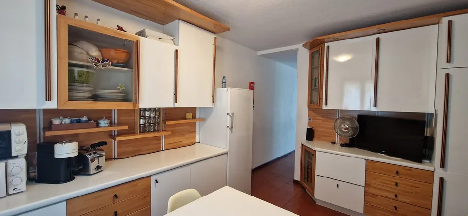 Geräumiges Reihenhaus 6,5 mit Panoramaterrasse und Gärten