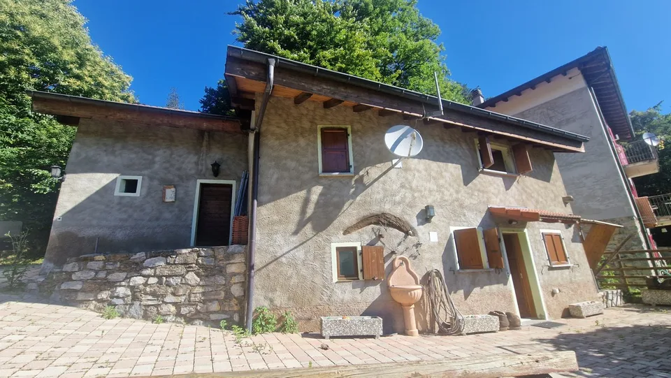 Ein Tiroler Haus 5,5 in der Stille der Natur mit wunderschönem Panorama.
