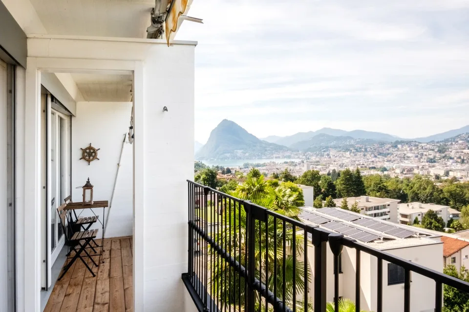 Raffinato appartamento 2,5 ristrutturato con terrazza panoramica