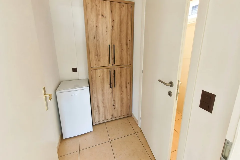 Gewerbefläche 70 m² an einer Durchgangsstraße mit 4 Parkplätzen