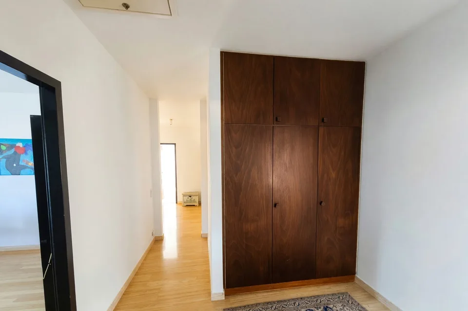 Appartamento 4,5 con camino e tre terrazzi a Manno