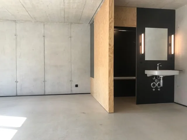 Cluster-Wohnung mit Badewanne – im Gundeliqaurtier