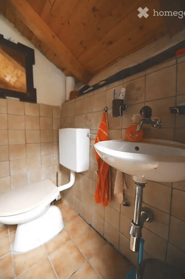 Rustique en pierre à Corippo – Charme tessinois authentique, Revenu annuel via Airbnb de 30 000 fr.