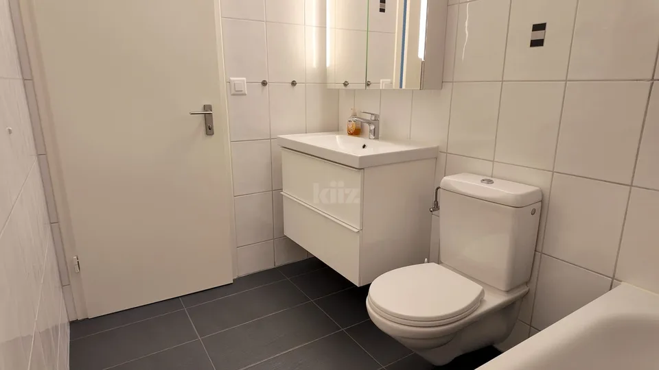 Schönes renoviertes Apartment mitten in der Natur – Foto 11 von 13