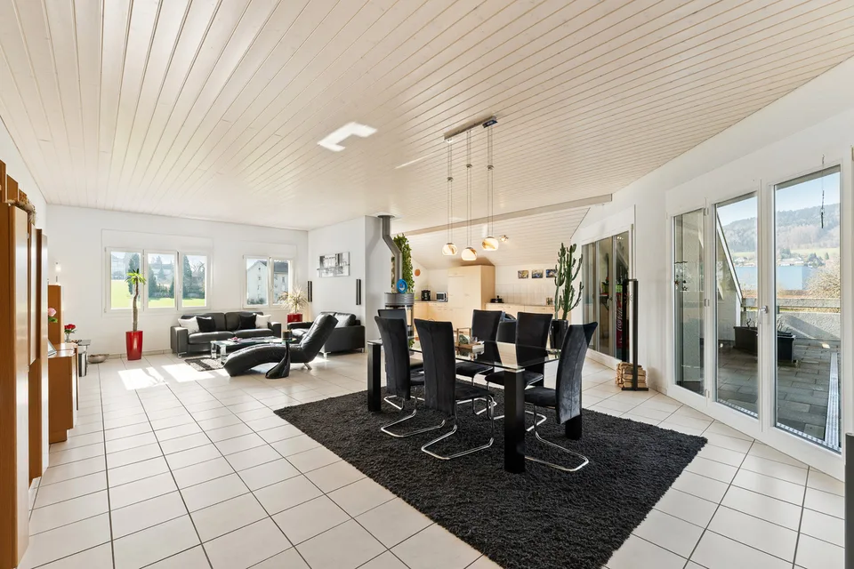 Appartement de toit exclusif 5½ pièces avec ascenseur directement dans l'appartement