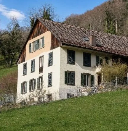 *Habitation*