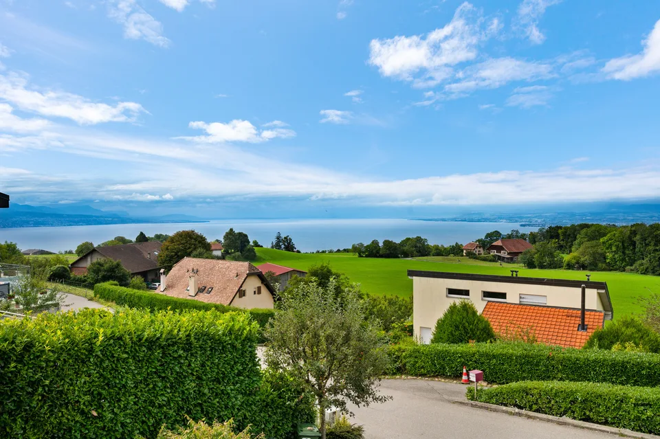 Calme, vue lac et lumière au coeur de Lavaux