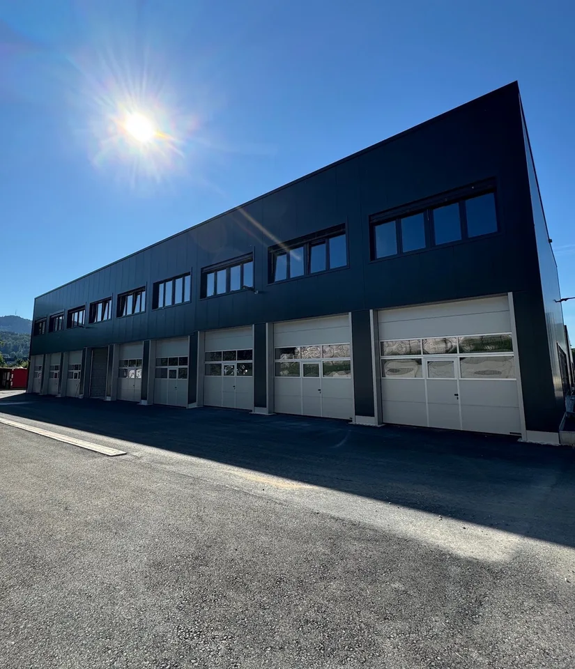 New Build 2025 - Modern Commercial Boxes in Wallbach