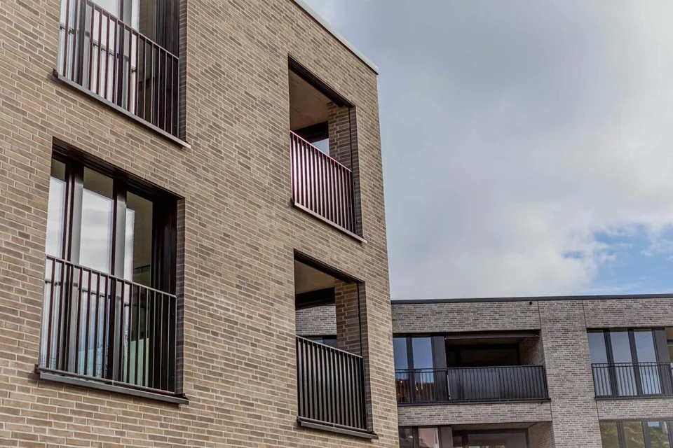 Topmoderne 2.5-Zimmerwohnung in unmittelbarer Nähe zum Bahnhof