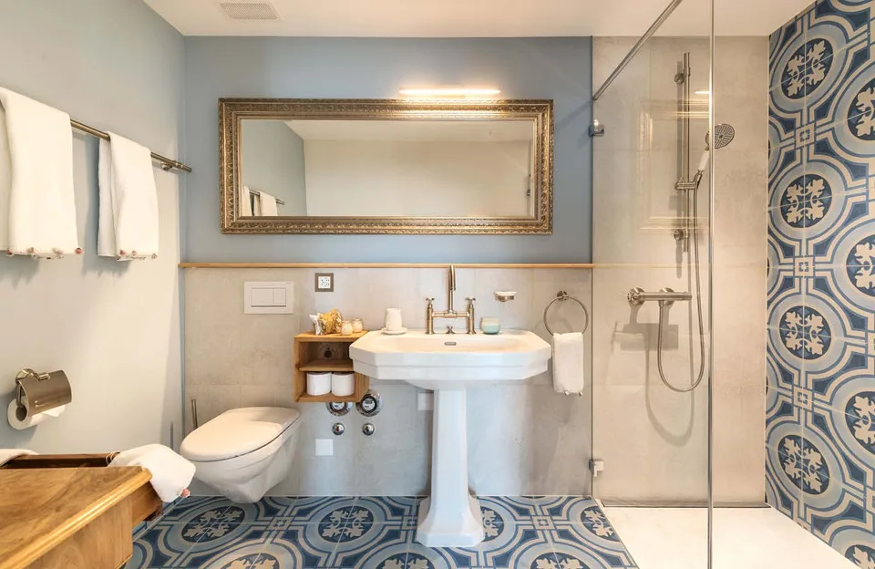 Exclusive garden apartment with high-quality interior design – photo 10 of 12