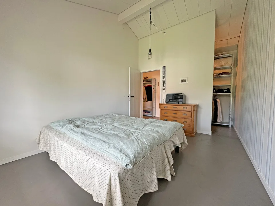 Bijou mit hochwertiger Wohneinrichtung, Cheminée und Sauna auf Zeit - All-Inclusive-Konditionen