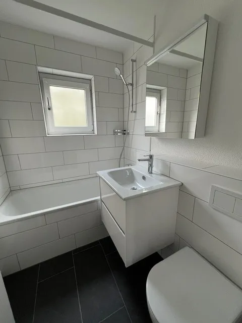 Appartement 4 pièces lumineux avec balcon à Worb – photo 7 sur 12