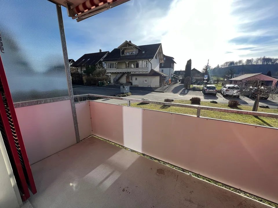 Appartement 4 pièces lumineux avec balcon à Worb – photo 12 sur 12