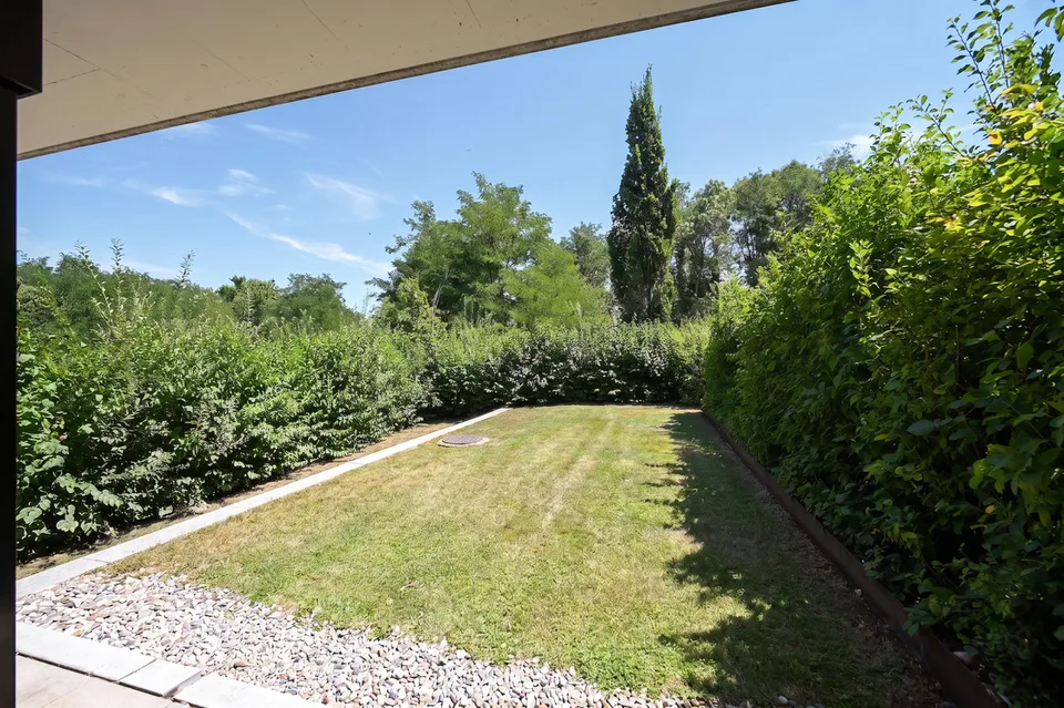 EINZIGARTIGE GARTENRESIDENZ | WOHNEN IN IDYLLISCHER PARKLANDSCHAFT