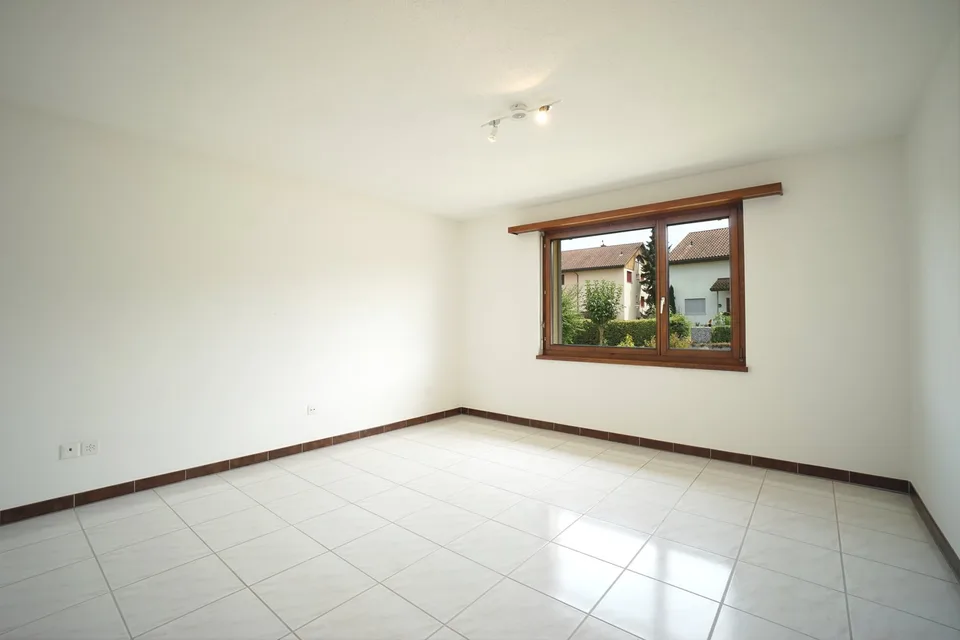 Freistehendes 5.5-Zimmer Einfamilienhaus mit vielseitigem Um- und Ausbaupotenzial – Foto 13 von 24