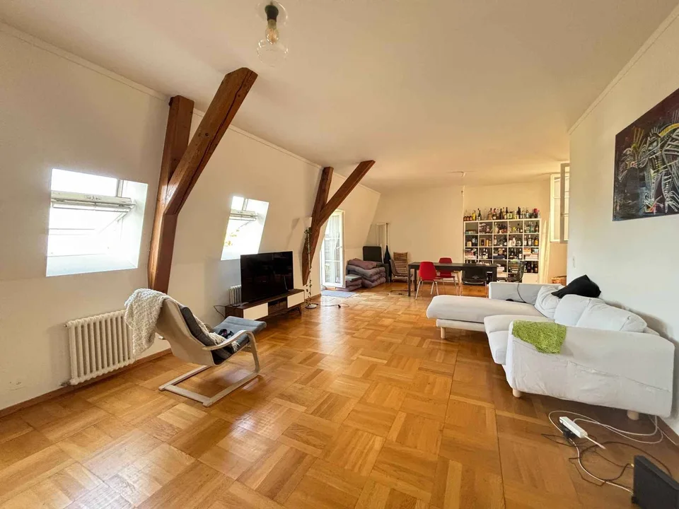 Charmanter 5,5-Zimmer-Wohnung im Herzen des Sous-Gare-Viertels in Lausanne