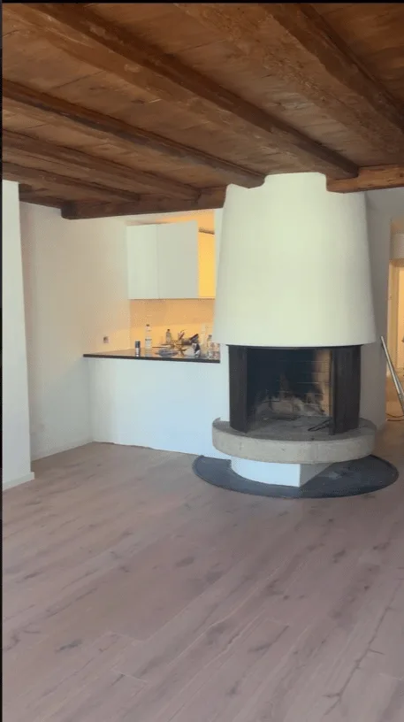 Room in a large bright apartment with great views, lift and fire place
