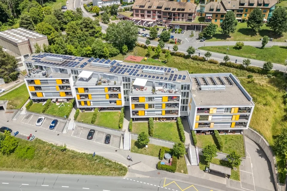 Meraviglioso appartamento con terrazza e vista sul lago