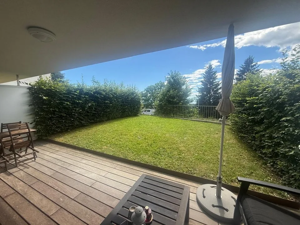 Meraviglioso appartamento con terrazza e vista sul lago