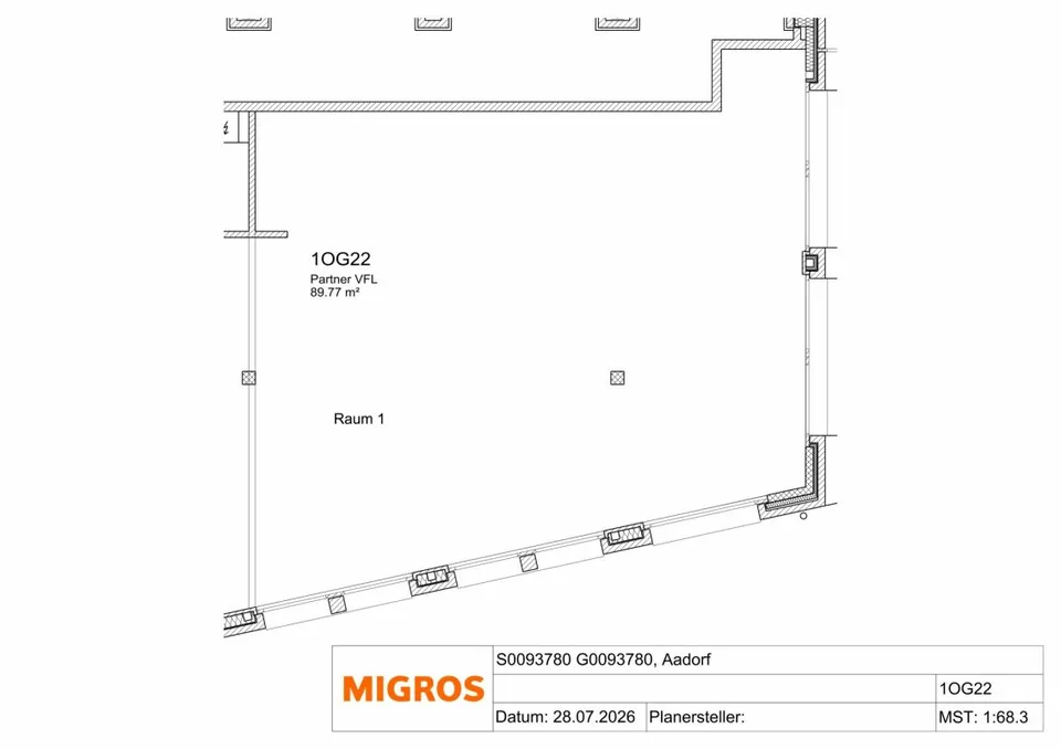 Bright commercial space in a central location