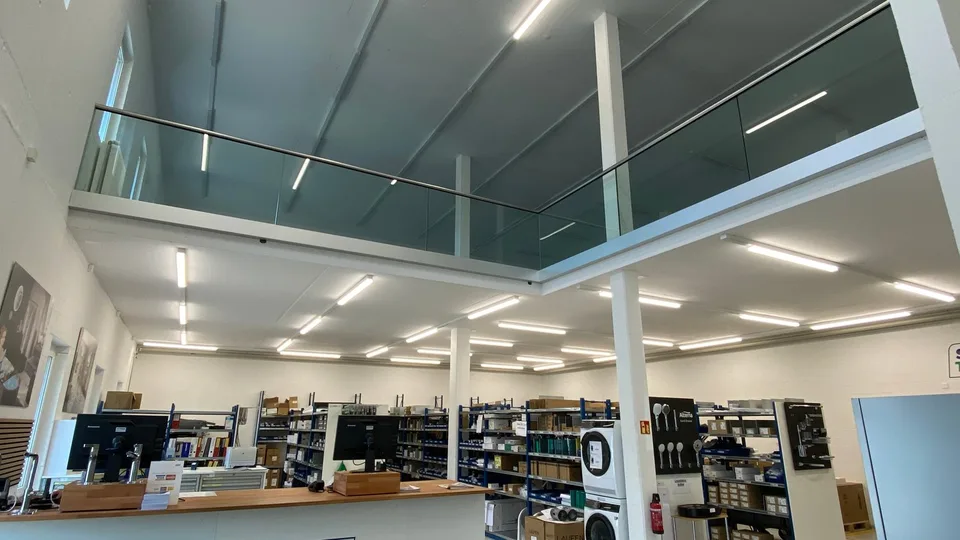 220 m² per ufficio, showroom o servizio a Zuchwil con collegamento autostradale ottimale
