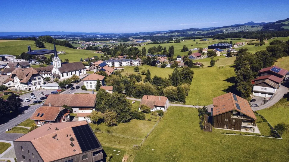 Neues 3,5-Zimmer-Apartment mit Terrasse und privatem Garten!