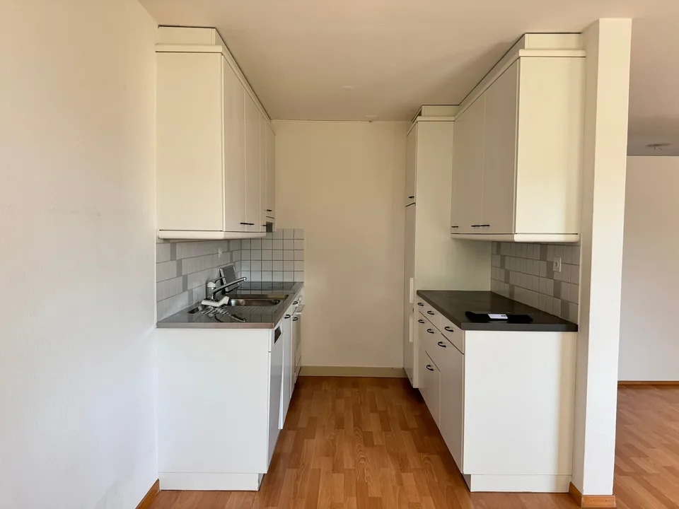 Bright 4.5-room apartment with balcony in Moosseedorf