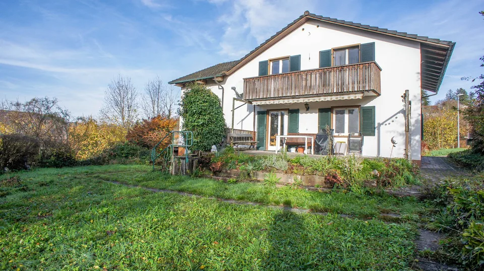 Mehrgenerationenhaus für 3 Parteien