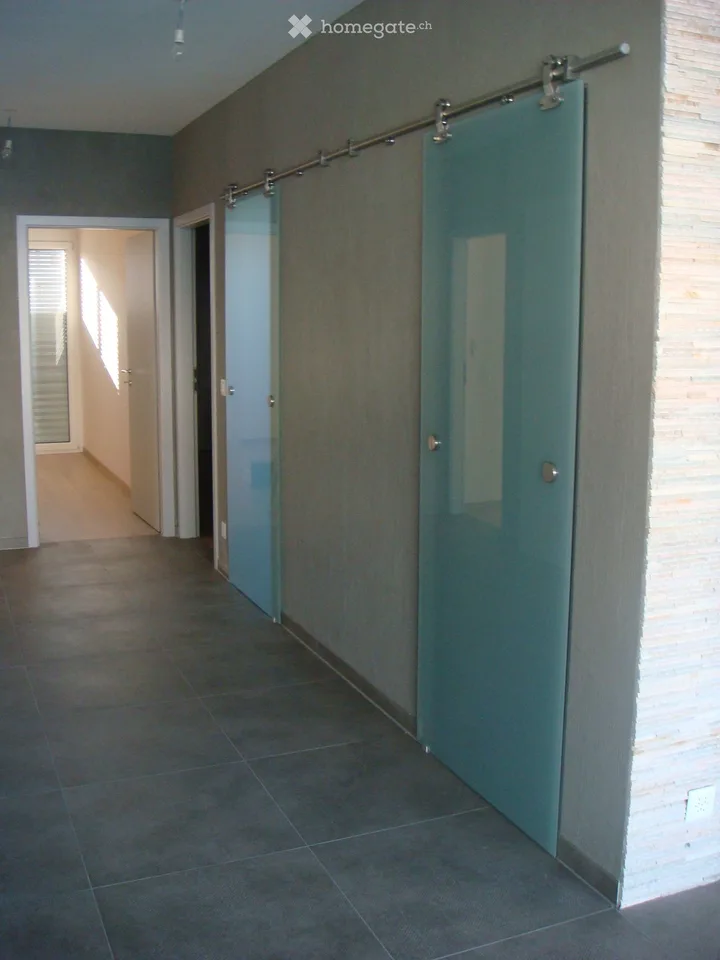Spacieux appartement de 5 pièces avec balcon à Plan-les-Ouates