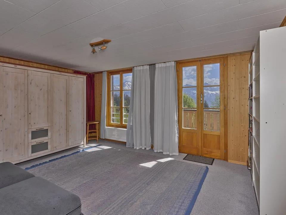 Appartement meublé de 4 pièces avec 2 balcons et vue panoramique