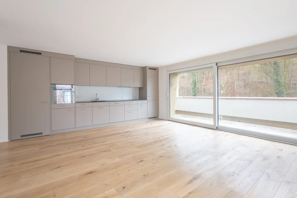 Modernes Wohnen im Dachgeschoss – Hochwertige 2.5-Zimmer-Neubauwohnung in Zürich-Seebach
