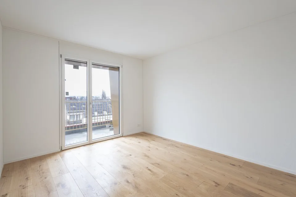 Modernes Wohnen im Dachgeschoss – Hochwertige 3.5-Zimmer-Neubauwohnung in Zürich-Seebach