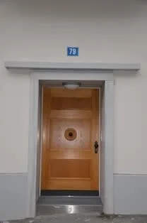 Eine Wohnung für Individualisten, welche das Detail und die Aussicht lieben!
