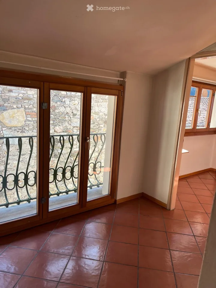 Affittasi appartamento 3 locali ad Arogno 1000fr